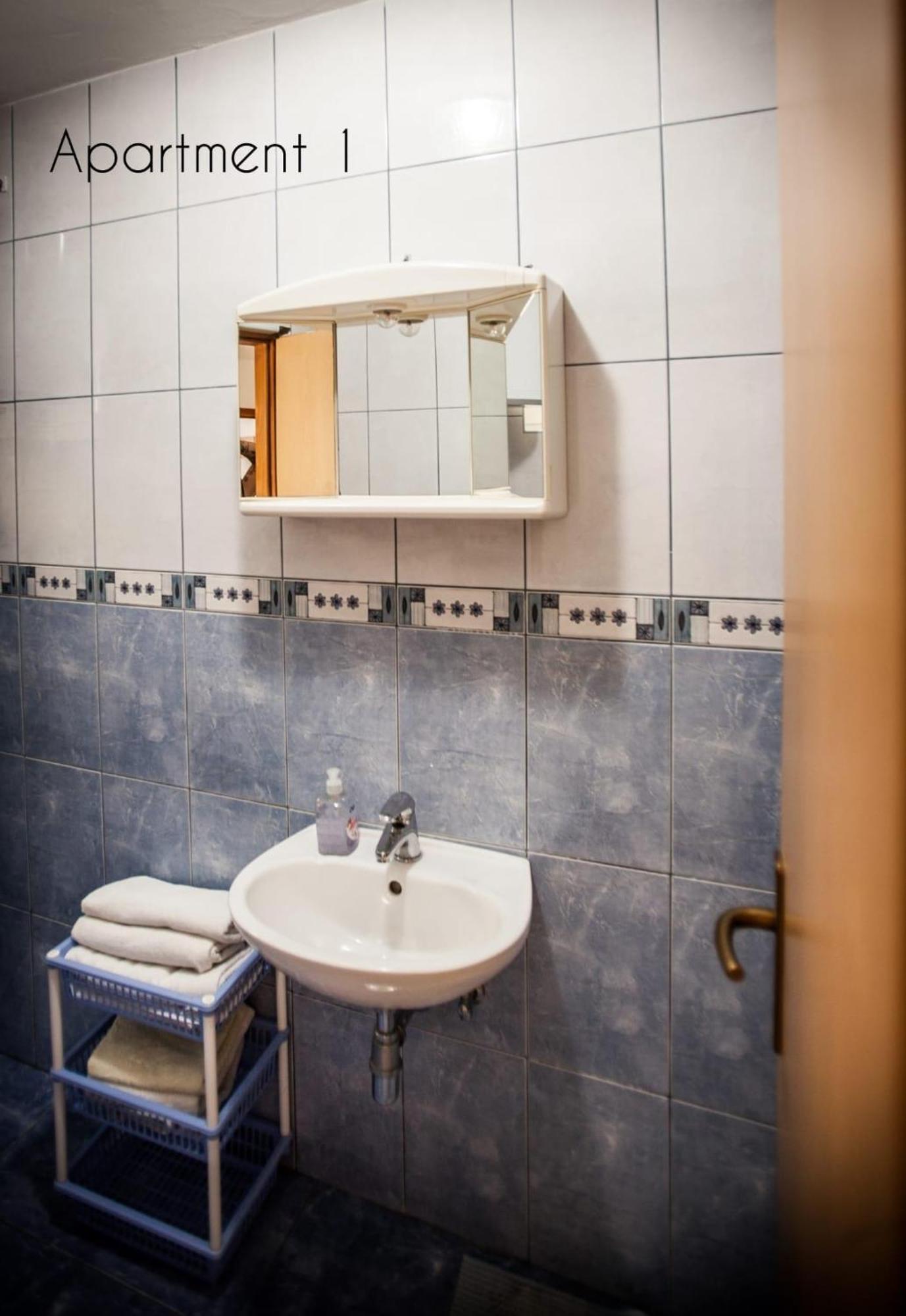 Apartments With Wifi Lopar, Rab - 14804 الغرفة الصورة